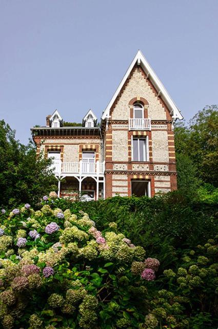 Villa Eliane - Parking Prive Étretat Eksteriør bilde
